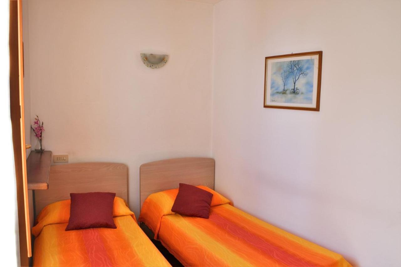 Gera Villa Apartment Argegno Bagian luar foto
