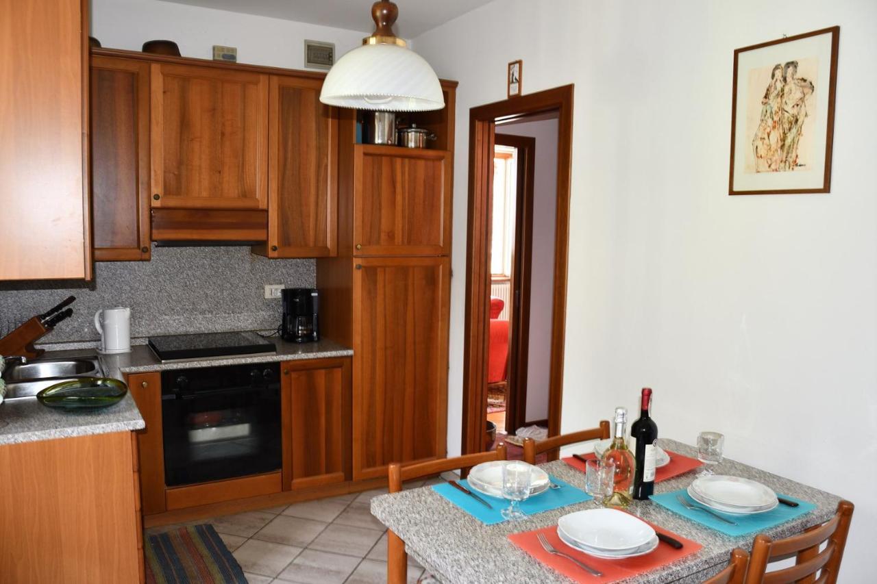 Gera Villa Apartment Argegno Bagian luar foto